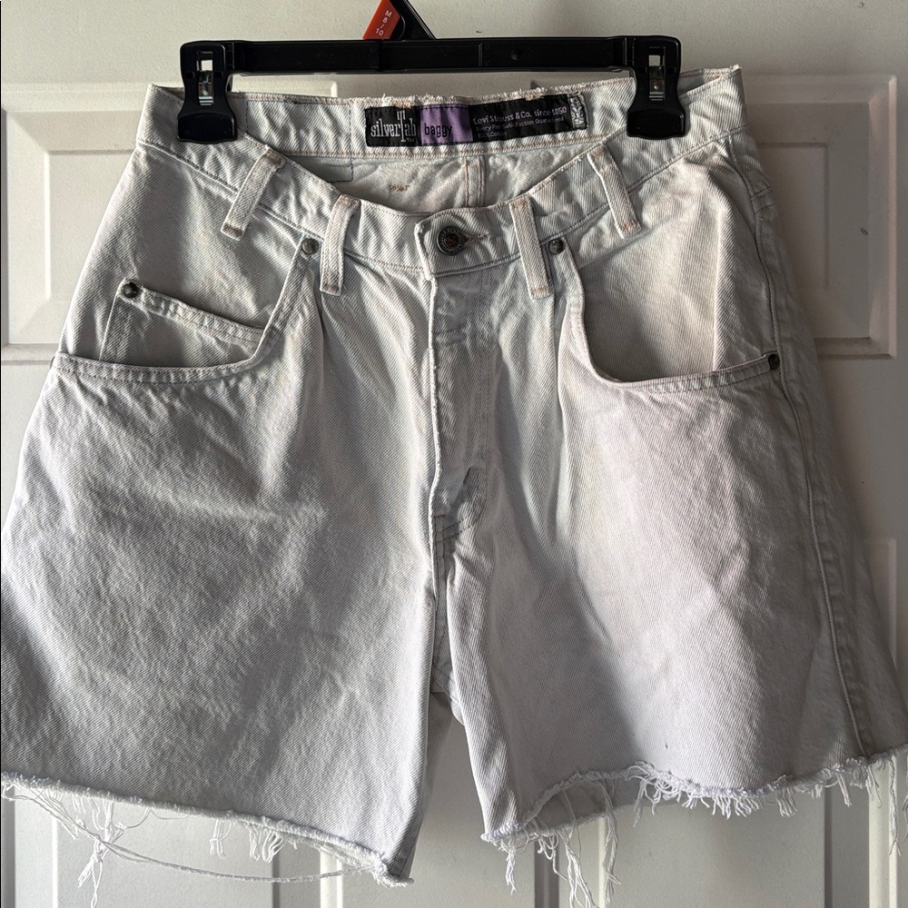 Levi's Jean Shorts Silver Tab Vintage Baggy Pleated Raw Hem